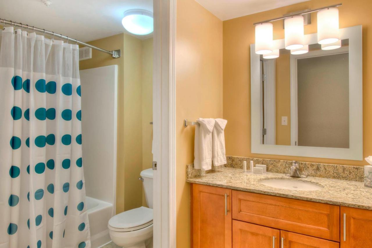 Towneplace Suites Raleigh Cary/Weston Parkway מראה חיצוני תמונה