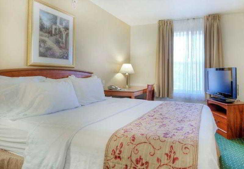 Towneplace Suites Raleigh Cary/Weston Parkway חדר תמונה
